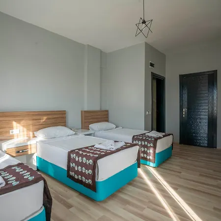 Aslan Corner 阿拉尼亚