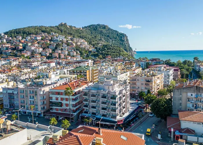 Aslan Corner Hotel 3*