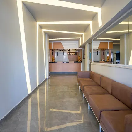 Aslan Corner Hotel